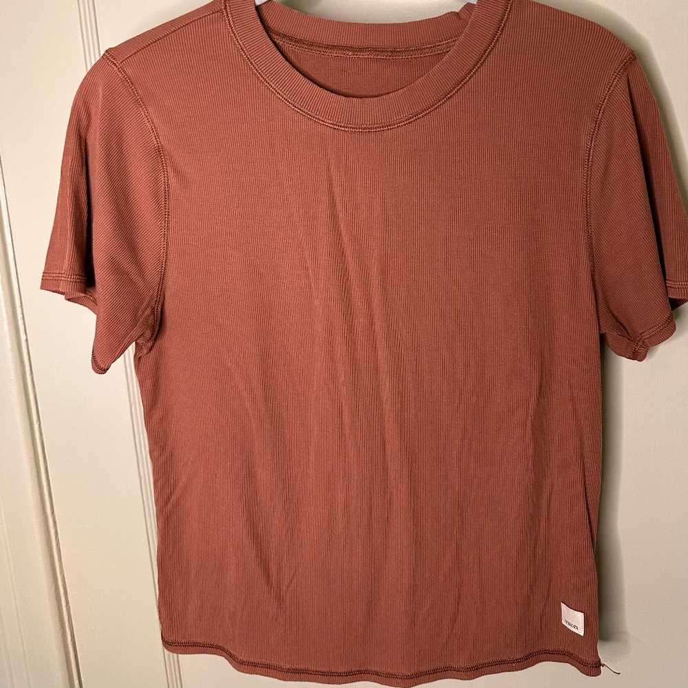 Vuori Ribbed Cotton tee, size XL